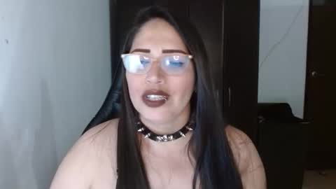 Natasha Smithe  online show from October 23, 2:02 am