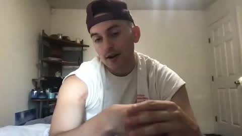 natetheexplorer online show from May 1, 1:21 am