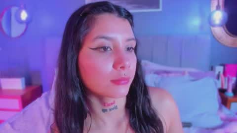 nathalia stone  online show from February 3, 6:40 am