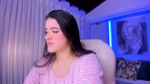 Snapshot of nathalie_rivers chatting on October 1, 11:42 am NATHALIE online show from October 1, 11:42 am