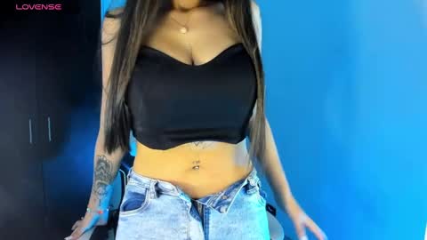 Nathalie online show from December 30, 1:26 am