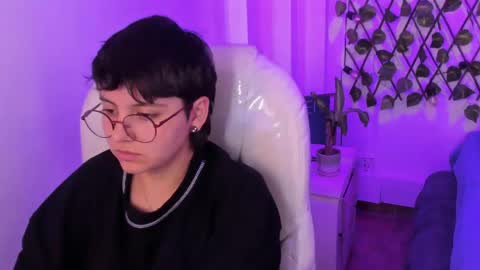 nathalyy_ds online show from April 8, 9:07 pm