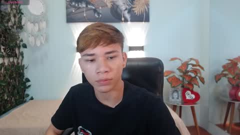 nathanclay online show from December 16, 4:08 am