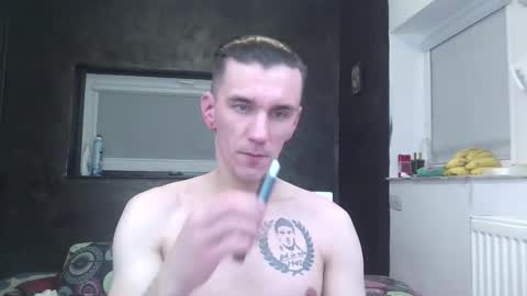 nathann92 online show from October 1, 7:46 pm