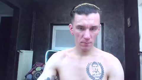 nathann92 online show from February 26, 9:42 pm