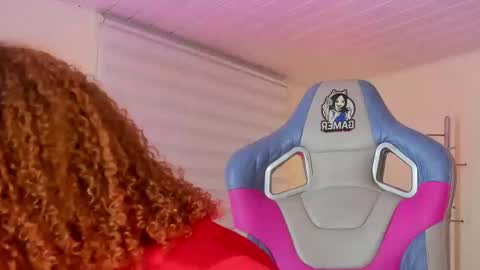 Nathasha online show from December 23, 6:58 pm