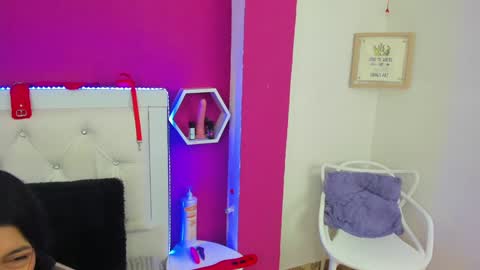 Snapshot of naty_dubois chatting on December 3, 8:00 am Naty online show from December 3, 8:00 am