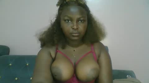 naughti_garlie online show from April 13, 5:11 am