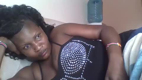 naughty8779 online show from November 12, 4:26 am