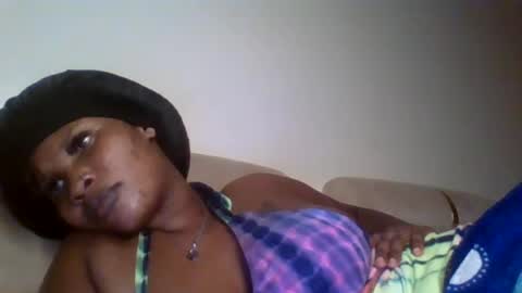 naughty8779 online show from June 12, 7:24 pm
