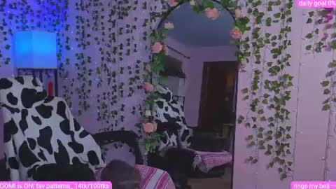 bella online show from July 27, 12:08 am