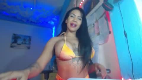 Snapshot of naughty_dollhot chatting on December 22, 11:31 pm IG  erika villarroel TikTok erika thedoll online show from December 22, 11:31 pm