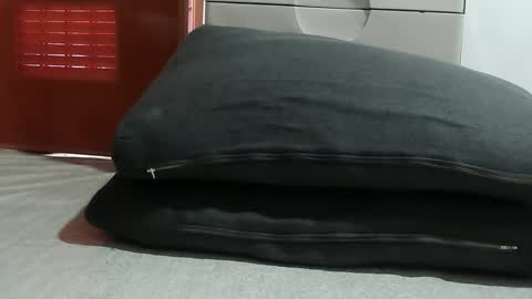 naughty_hot23203007 online show from October 7, 8:10 am