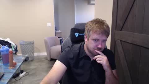 Naughty kinky1 online show from December 15, 6:15 pm