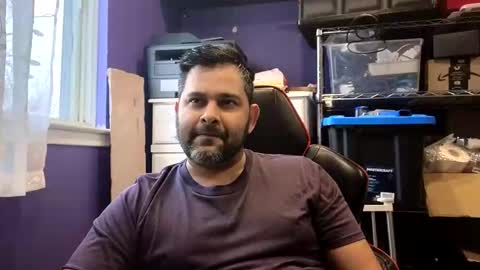 sakhtlaundaz online show from February 16, 9:35 pm