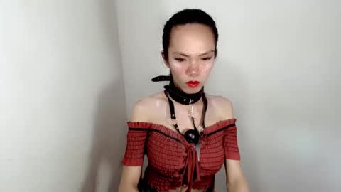 naughtypetiteangel online show from September 28, 9:40 am