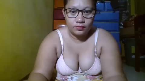 naughtypinay08 online show from January 31, 7:22 pm
