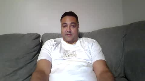 navgill09 online show from November 10, 5:54 am