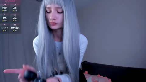 Kira online show from March 28, 8:10 pm