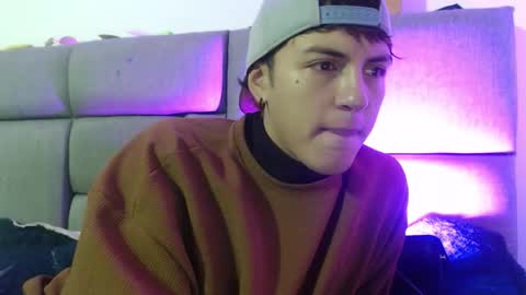 Im Nayton online show from February 4, 11:25 am