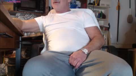 Seth online show from December 3, 12:31 am