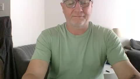 neckdown12 online show from November 8, 8:34 pm