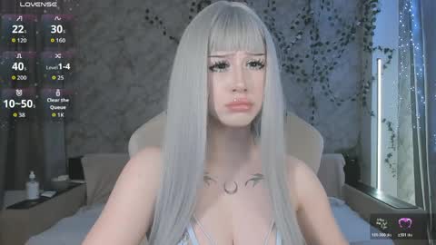 Eva online show from April 3, 7:32 pm