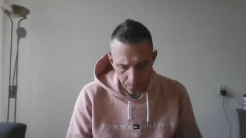 nederland77 online show from December 27, 9:28 am