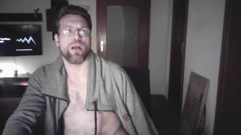 Sebastian online show from December 8, 6:43 am