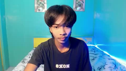 neil_asian69 online show from April 15, 6:39 am