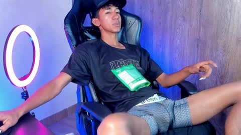 neitan online show from April 7, 1:13 pm