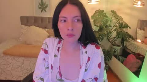 Sarah  online show from November 19, 3:39 am