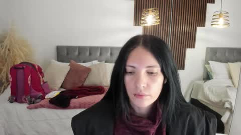 Sarah  online show from February 11, 2:59 am