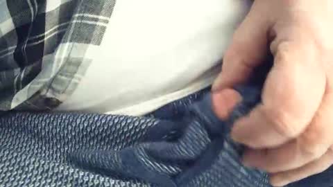 neohiom4f online show from December 15, 5:53 pm