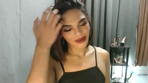 neomi online show from June 1, 4:41 pm