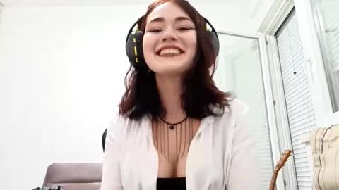 Elena online show from October 18, 4:33 pm