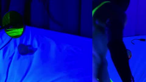 neon xxx online show from October 26, 12:22 am