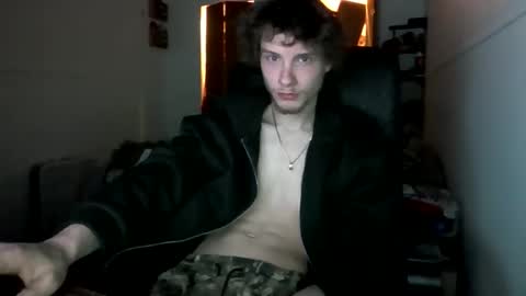 nephew_p online show from April 22, 1:46 am