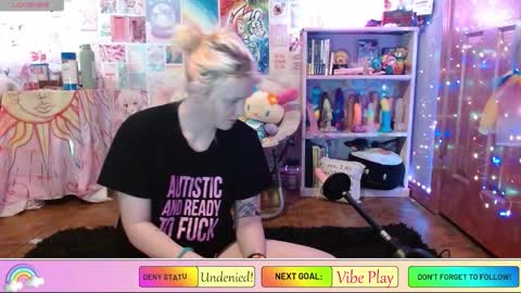 NerdGibbler online show from February 19, 3:33 pm