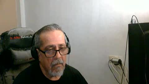 neron401 online show from May 11, 2:07 am