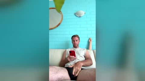 nervnd1 online show from February 12, 6:39 am