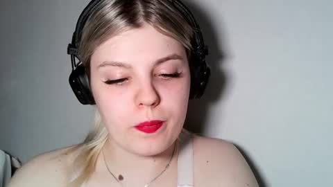 never_enoughh online show from June 23, 5:30 pm