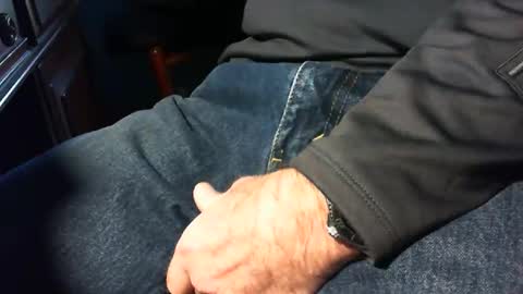 nevrsaynevr2000 online show from January 27, 3:39 pm