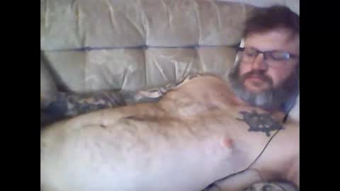 Snapshot of newbreed666 chatting on December 10, 2:48 am NEWBREED666 online show from December 10, 2:48 am