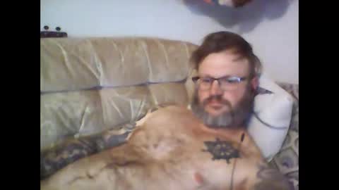 Snapshot of newbreed666 chatting on December 4, 2:03 am NEWBREED666 online show from December 4, 2:03 am
