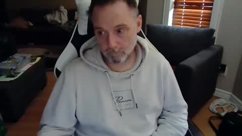 NewWorld online show from March 9, 8:42 pm