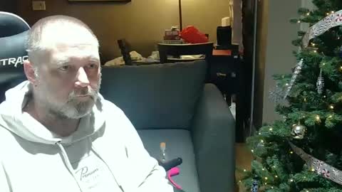 NewWorld online show from December 8, 2:19 pm