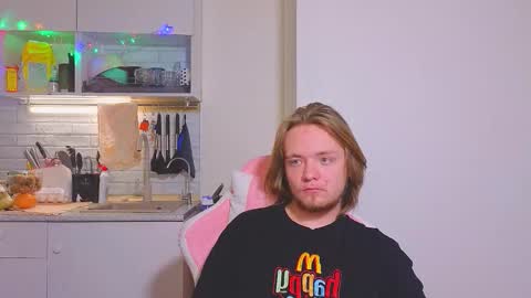 nexxxusme online show from March 24, 12:27 am