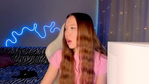 Mina online show from December 16, 11:05 am