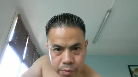 nguyen7788789 online show from May 24, 6:42 am
